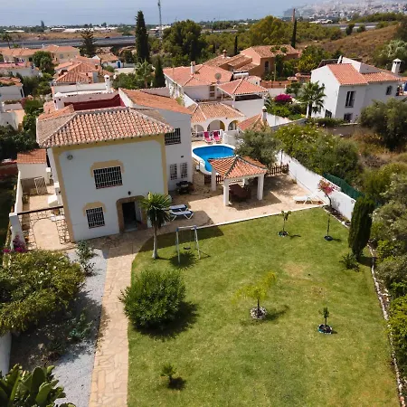 Вилла With Private Pool & Large Private Garden Нерха